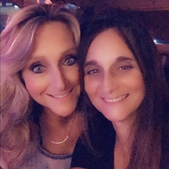 Meet your Posher, Trisha - Picture 2 of 4